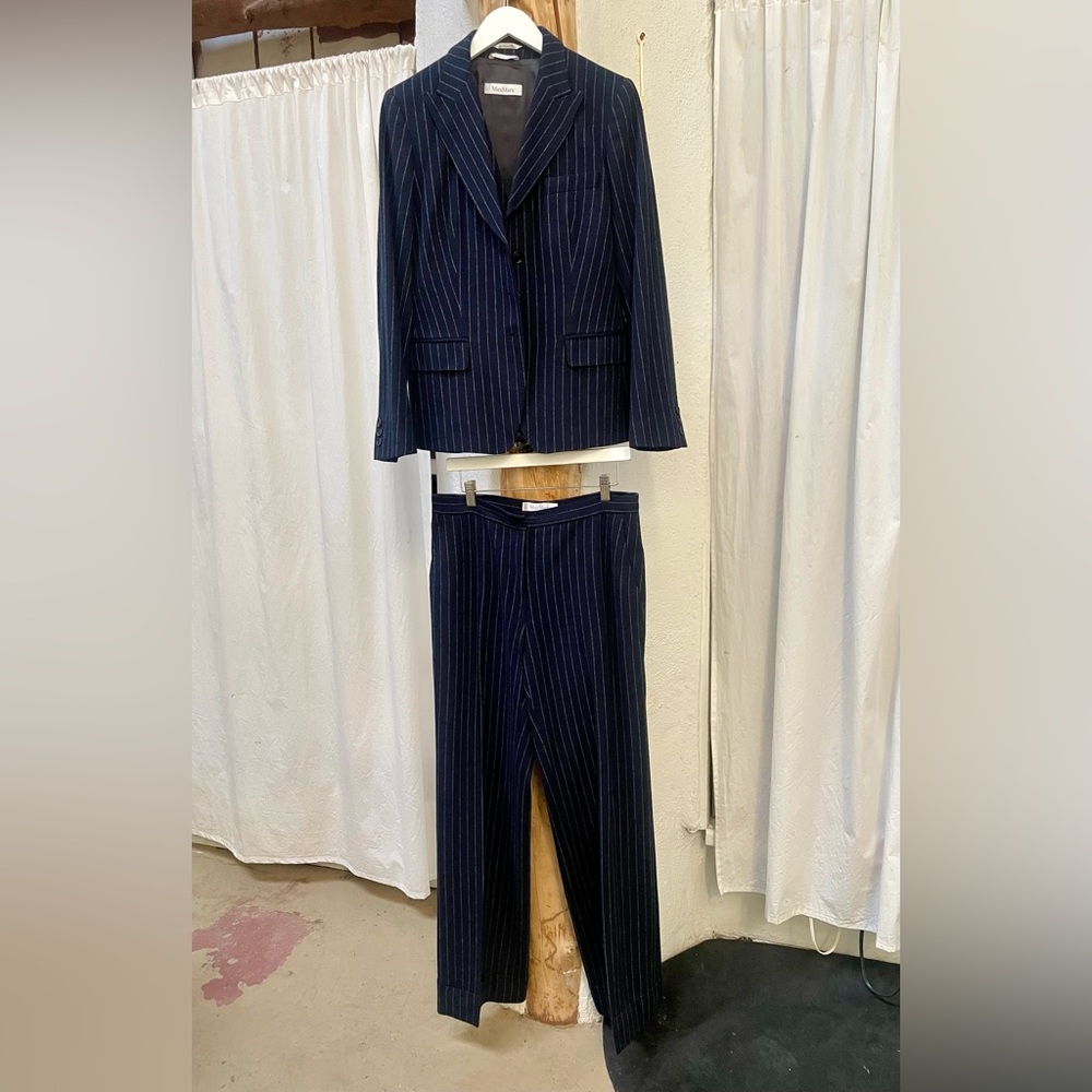 Max Mara 3 piece Wool/Angora suit (Blazer, Vest and Pants)